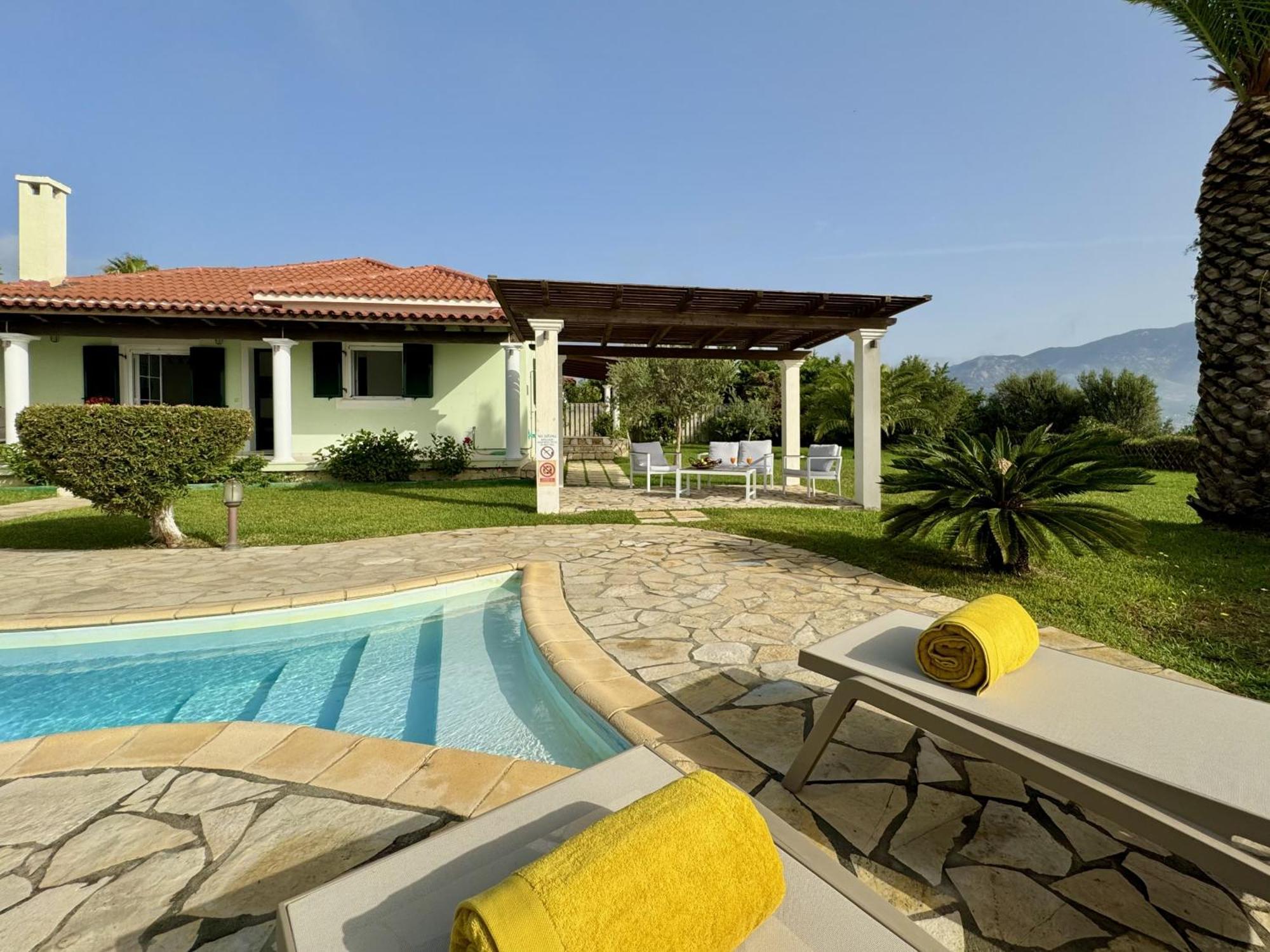 Villa Ermis Szpartiá Kültér fotó